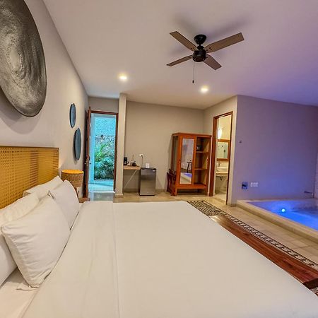 Frater Yucatan Hotel 巴利亚多利德 外观 照片