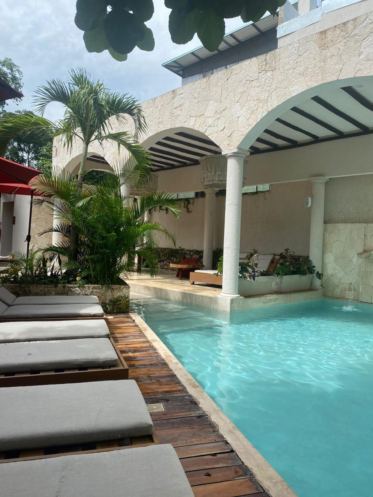 Frater Yucatan Hotel 巴利亚多利德 外观 照片